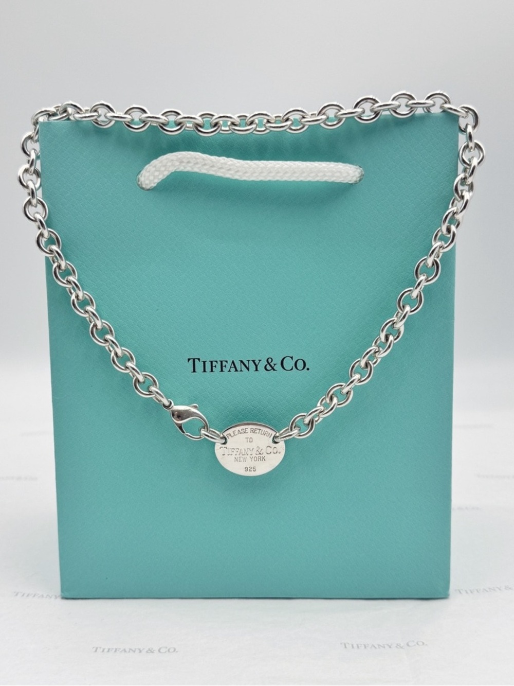 Tiffany & Co Return to Tiffany Oval Tag Choker Necklace Sterling Silver Gift